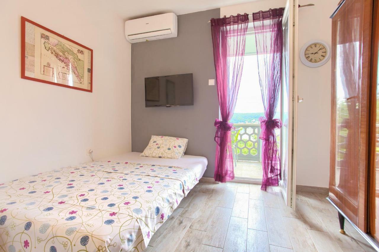 Apartman Lavandin Cizici Exterior foto